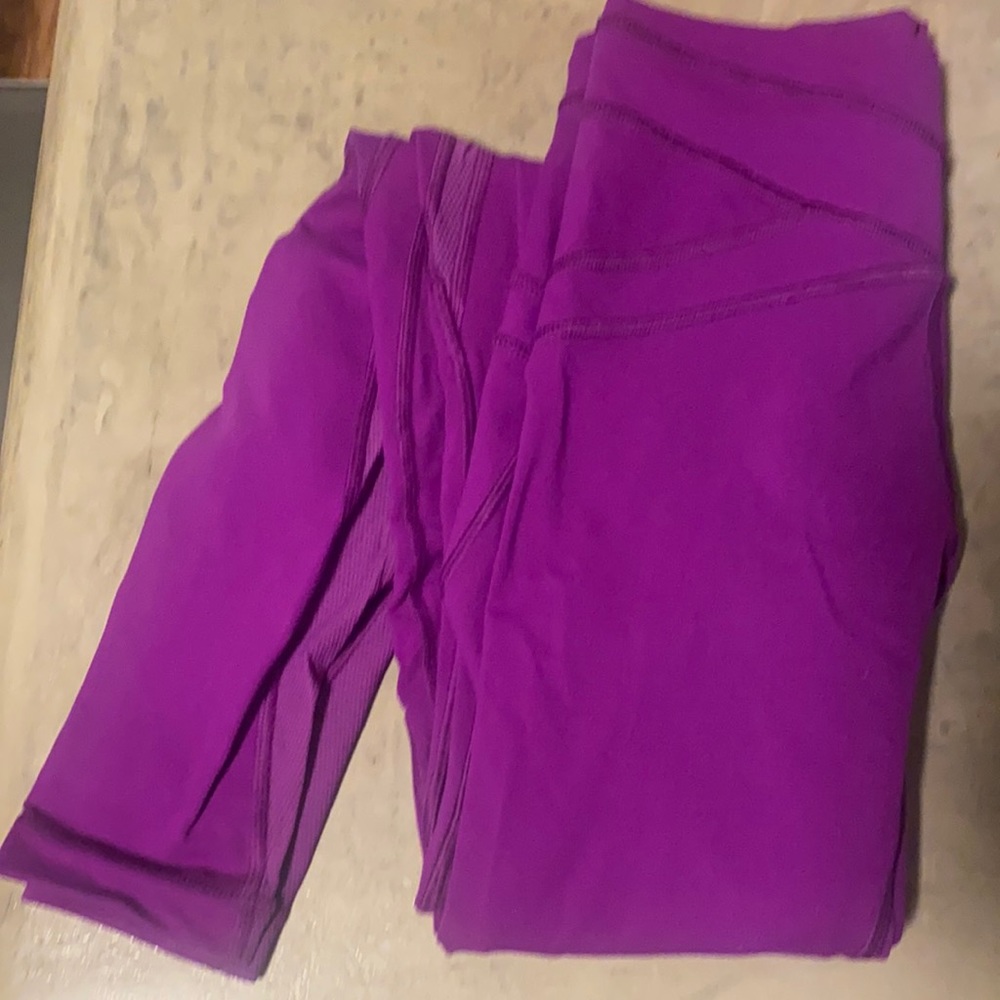 Magenta Lululemon leggings